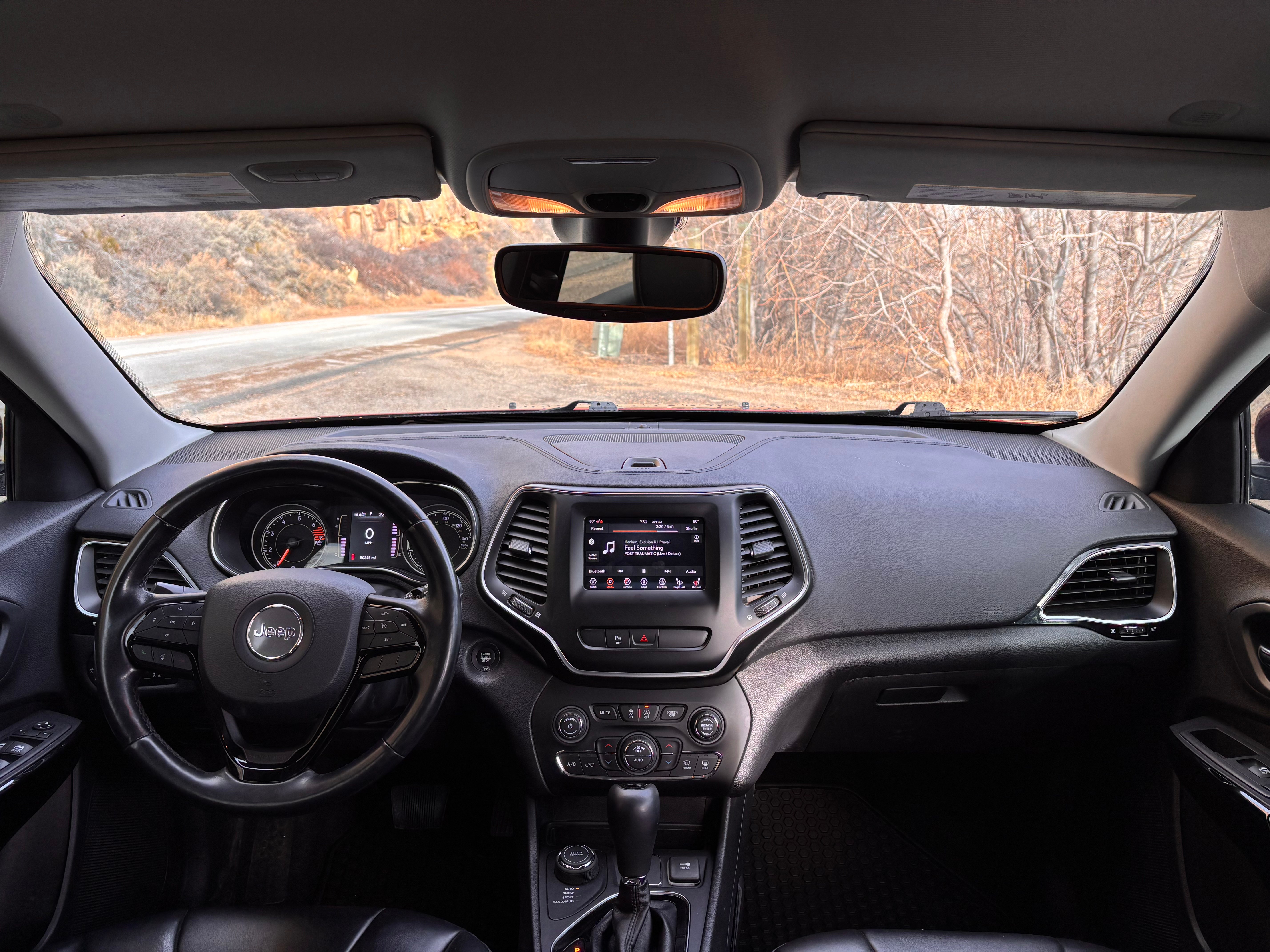 2020 Jeep Cherokee Altitude thumbnail 5